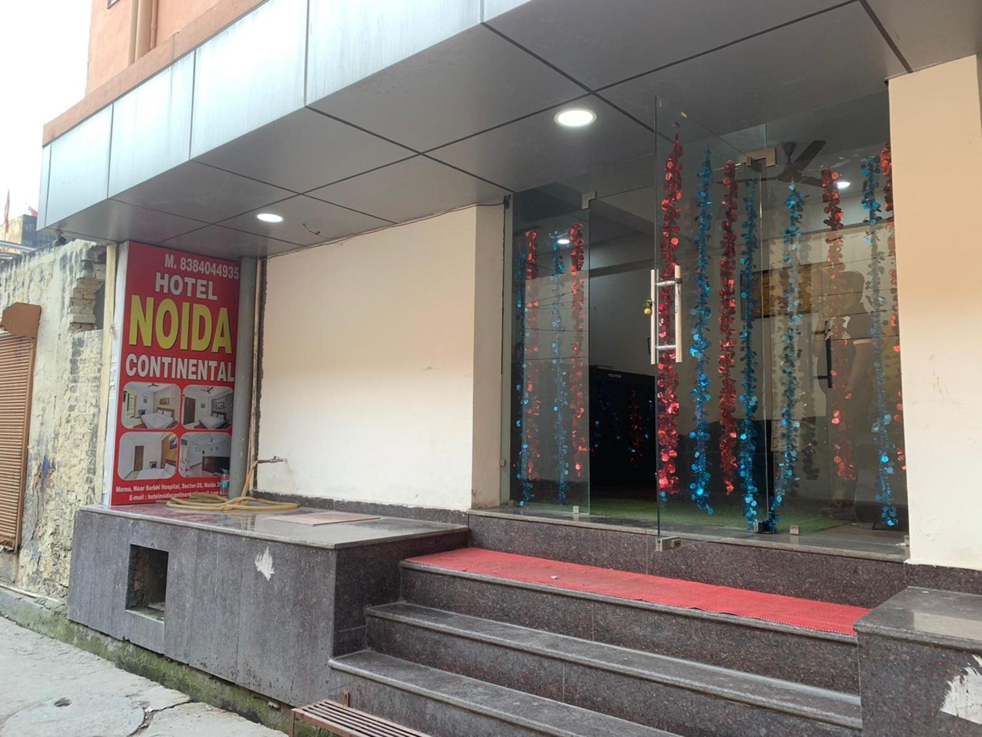 Hotel Noida Continental Exteriör bild